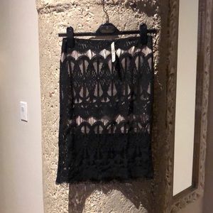 Pretty nude look lace skirt